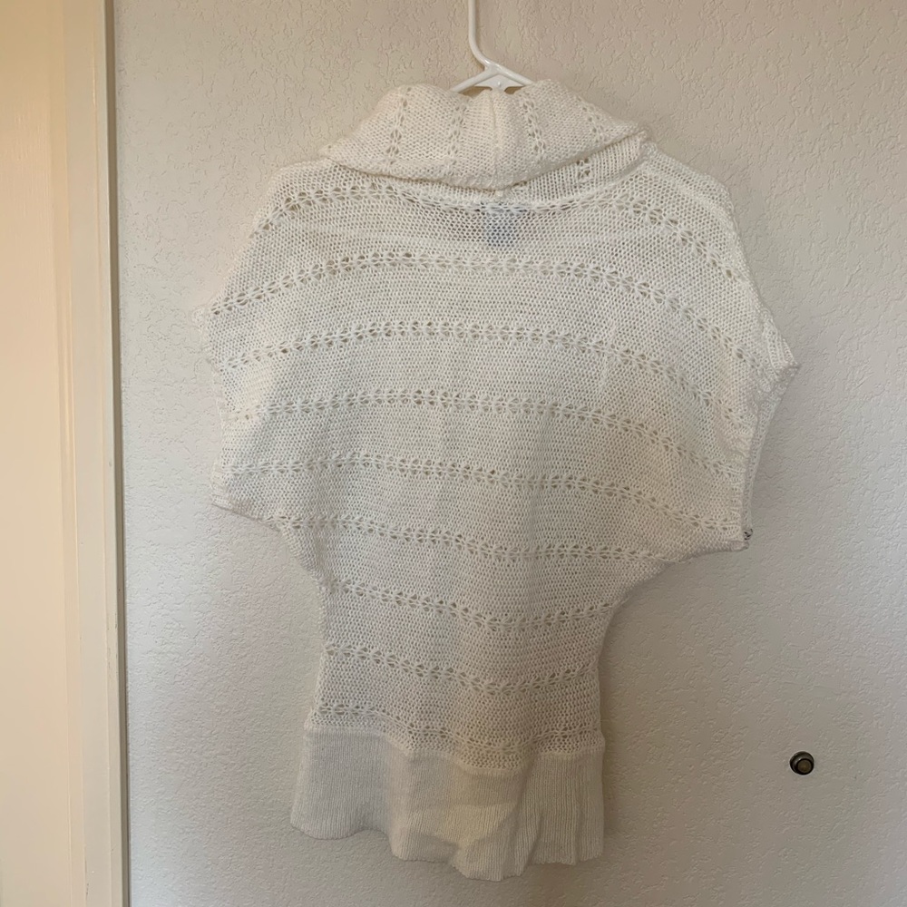 ❤️❤️tops❤️❤️ - Picture 2 of 5